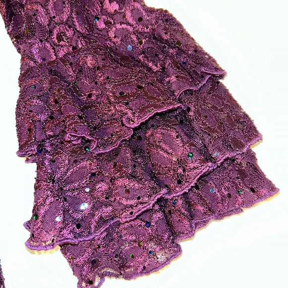 Laura dress, above knee length, size 12 - Picture 2 of 5